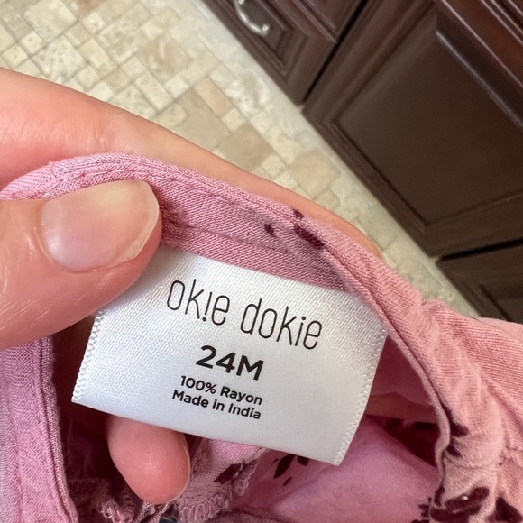 NWOT Okie Dokie 24M Pink and Maroon Floral Flowy Boho Long Sleeve Top Blouse - Picture 4 of 4